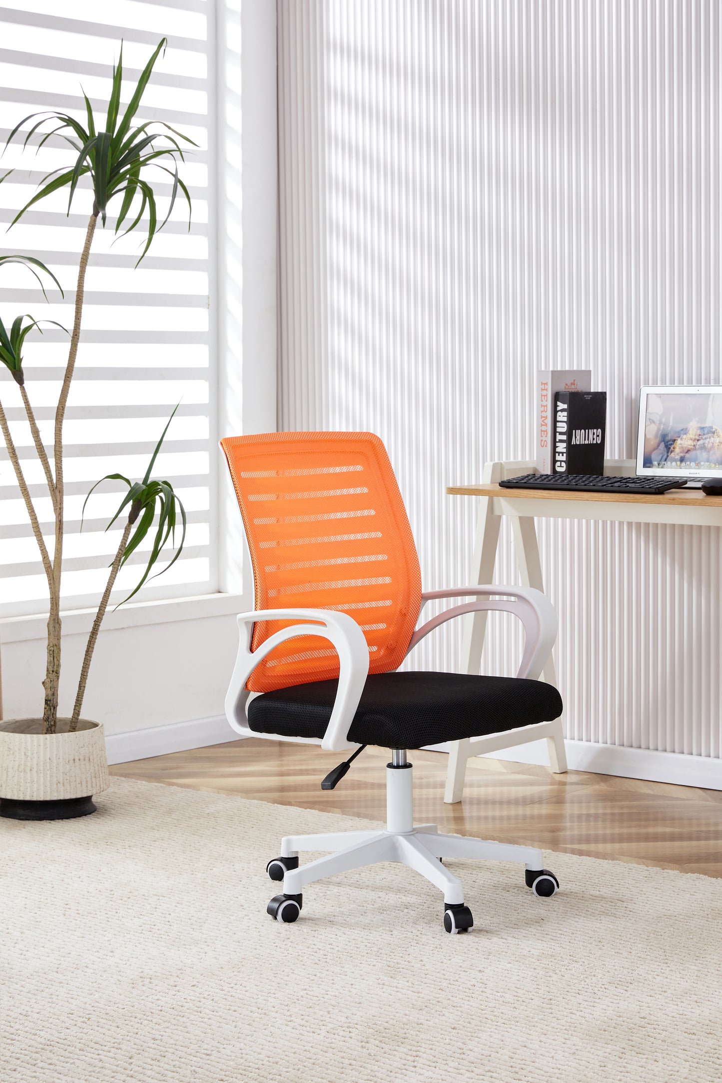 Desk Chair Style: 2107